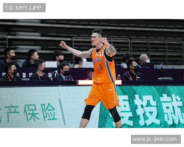 刘铮:从篮球场上的拼搏者到人生路上的探索者的成长之旅