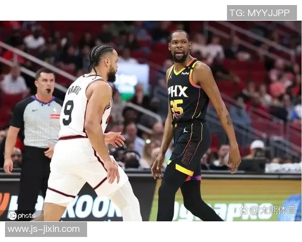 火箭队与独行侠的激烈对决12月9日精彩回顾与赛后分析